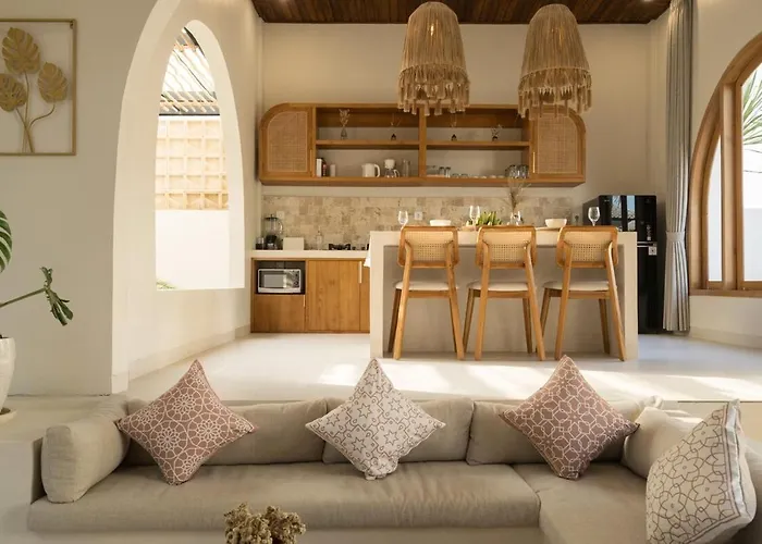 Mahandita Uma Ii 2br Mediterranean With Ricefield View