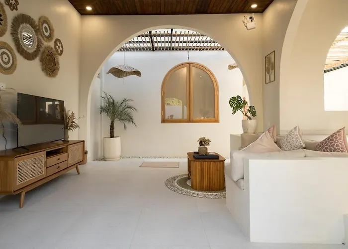 Mahandita Uma Ii 2br Mediterranean With Ricefield View Villa *