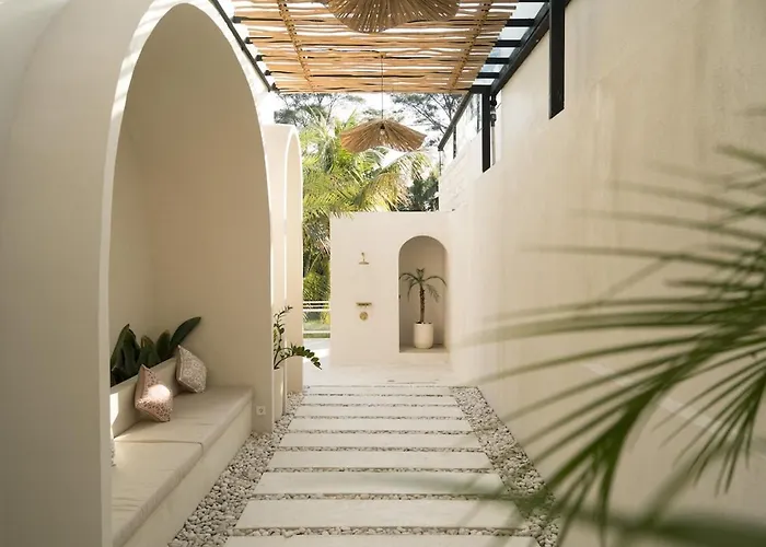 Villa Mahandita Uma Ii 2br Mediterranean With Ricefield View