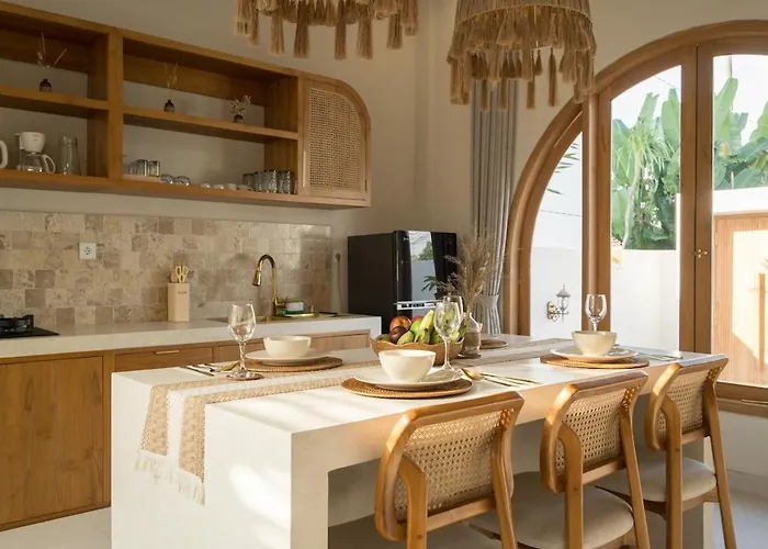 Mahandita Uma Ii 2br Mediterranean With Ricefield View *